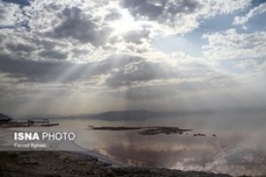 افزایش سطح ارتفاع دریاچه ارومیه نسبت به سال قبل/ بیش از دو پنجم دریاچه آب دارد