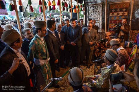انتقال کلوت شهداد به تهران/ قدم زدن شاه عباس در نمایشگاه گردشگری