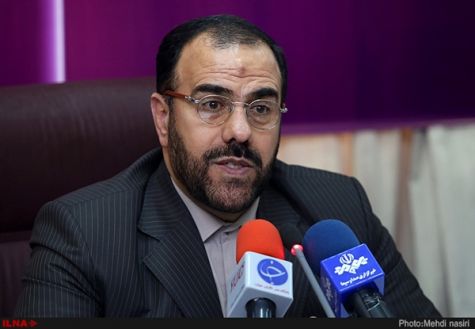 علاقه‌مندان به ایران، به رونق صنعت گردشگری کمک کنند