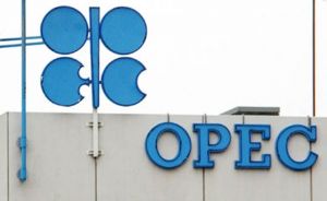 توجیه ضعیف اوپک برای ادامه کاهش تولید نفت