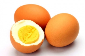 دلایل گرانی تخم مرغ در بازار بررسی شد