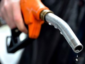 تغییر قیمت بنزین تورم ندارد