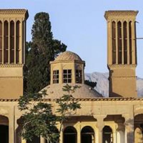 عمارت شترگلو در ماهان به سرمایه‌گذار بخش خصوصی واگذار شد