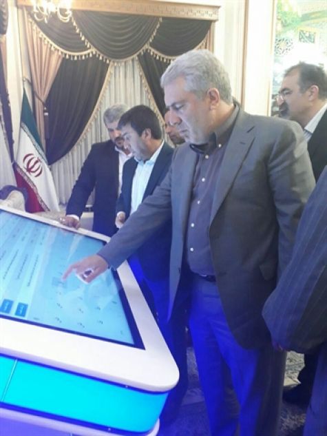 رئیس سازمان میراث‌فرهنگی از کیوسک اطلاع‌رسانی فرودگاه مشهد بازدید کرد