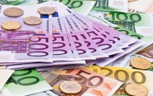ارز قابل نگهداری توسط هر شخص حداکثر ۱۰ هزار یورو