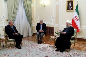 روحانی: ایران با تحریم به عنوان ابراز ناصحیح و کهنه مخالف است