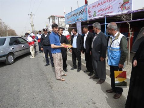 مراسم استقبال از مهمانان و مسافران نوروزی دهگلان برگزار شد