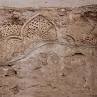 بقایای شبستان غربی مسجد امام حسن زواره نمایان شد