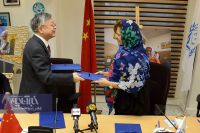 چین به پناهندگان افغان در ایران کمک کرد؛ یک میلیون دلار برای غذا