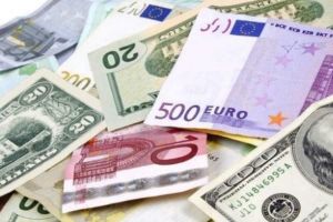 ریزش نرخ رسمی ۲۶ ارز/قیمت یورو افزایش یافت
