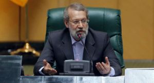 انتقاد لاریجانی از چند صدایی دولت درباره نرخ ارز