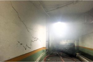 شرایط سخت برای اطفاء حریق ساختمان وزارت نیرو/ دما تا ۲۵۰درجه هم می‌رسد/ تخلیه ساختمان‌های اطراف