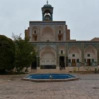 ساعت مجموعه ابراهیم‌خان کرمان پس از 80 سال تعمیر شد